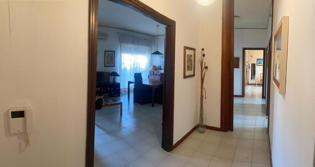 Appartamento Panoramico Cagliari, I Tre Grilli, Centro エクステリア 写真