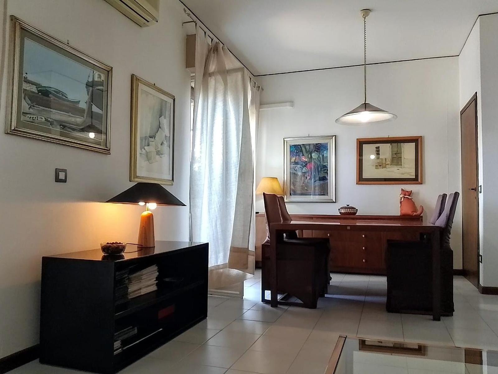 Appartamento Panoramico Cagliari, I Tre Grilli, Centro エクステリア 写真