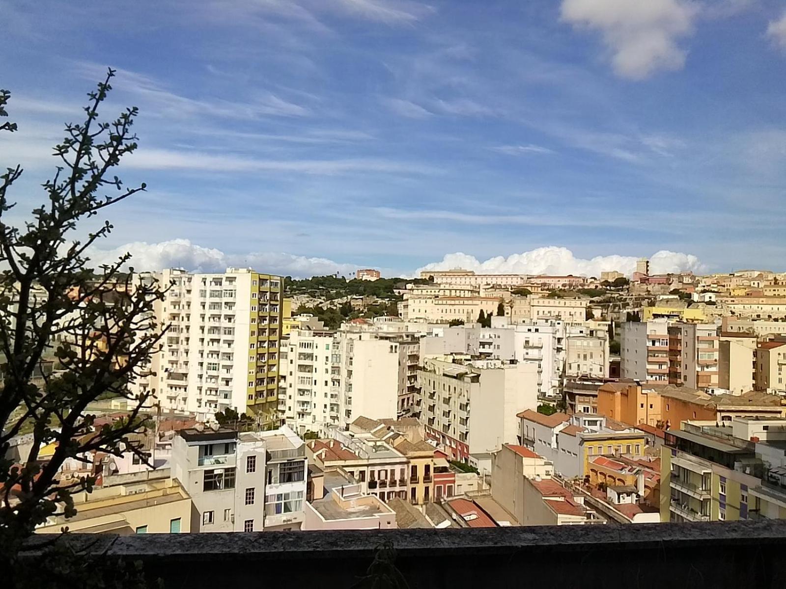 Appartamento Panoramico Cagliari, I Tre Grilli, Centro エクステリア 写真